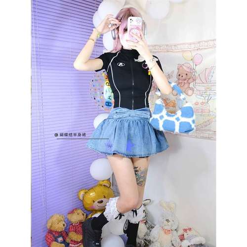 Cross-border wholesale hot girl figure-hugging black zipper short-sleeve top versatile new white line slimming T-shirt