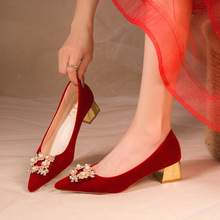 �tɫ��Ь����Ь�\�ڼ��^������鼆�߸���Ь���m�ָ���aŮ�и�