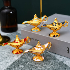 European-style metal trumpet-shaped Aladdin's lamp—home-use vintage craft decoration for living rooms, studies, and homes; perfect for blessings and wish-making.