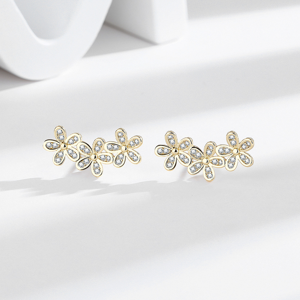Flower Pattern All Seasons Season 1 Pair Modern Style Flower Copper Silver Plated Ear Studs