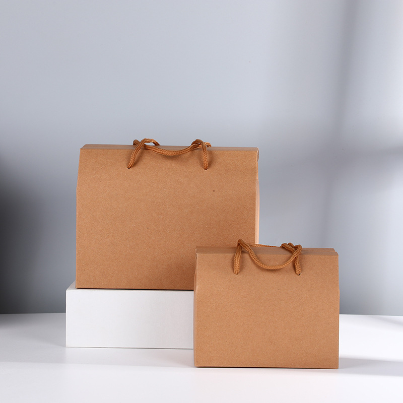 现货牛皮纸包装盒手提纸盒通用礼品盒空白纸袋厂家直供礼品包装
