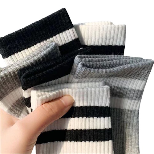 Socks with shark pants for women, black and white outer wear mid-calf socks, autumn and winter Internet celebrity style student sports socks ins trend