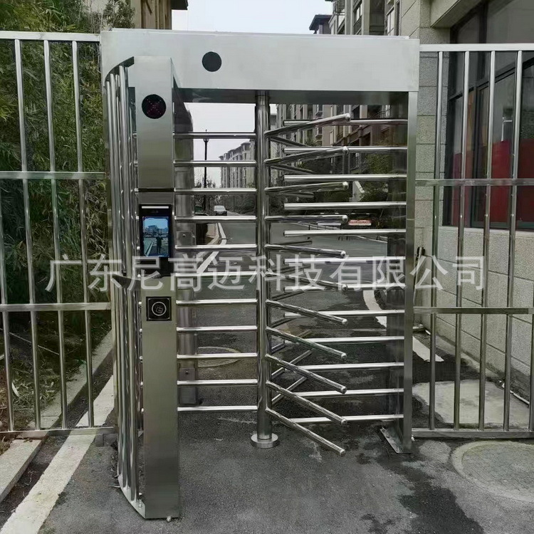 小区单向旋转闸门人行单双通道刷卡人脸识别栅栏式全高十字滚闸机