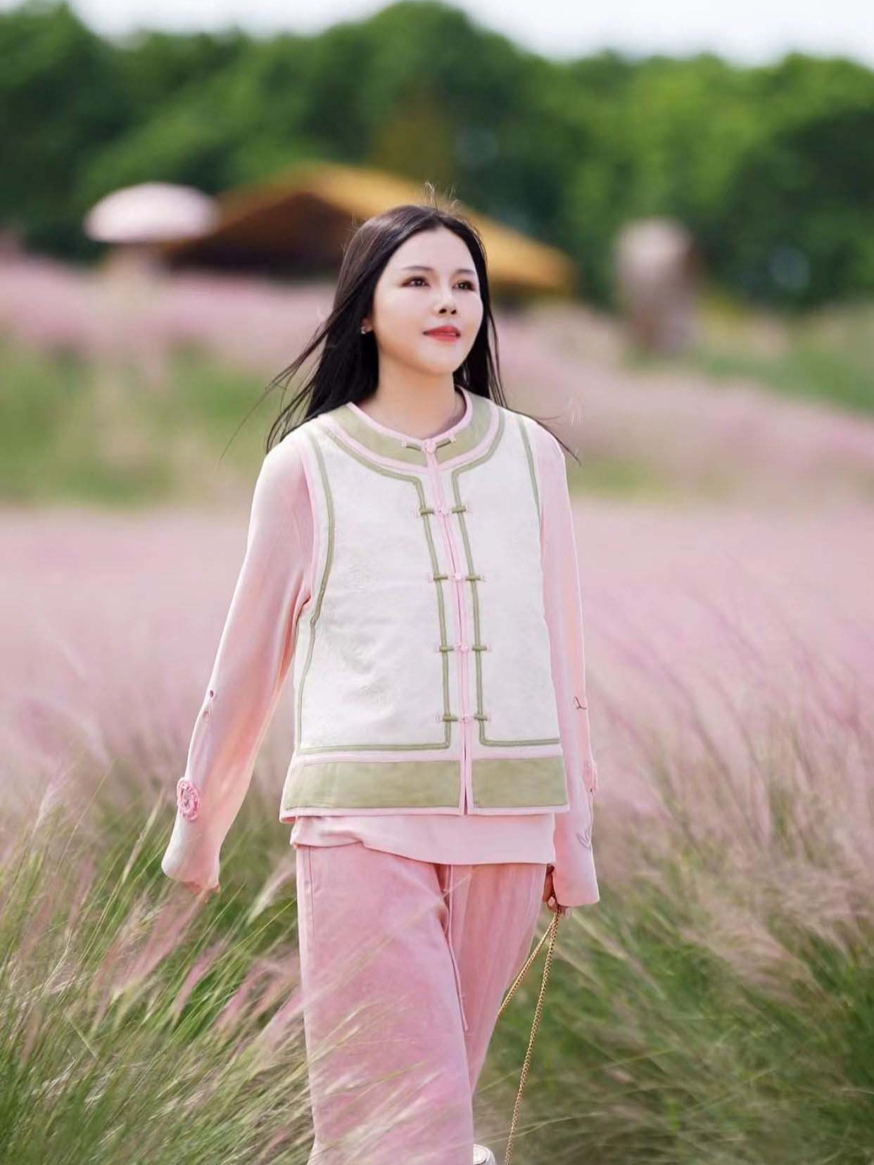 2025 otoño y invierno nuevo estilo chino nuevo estilo nacional ramie bordado chaleco de algodón de color sólido retro chaleco sin mangas abrazadera de caballo