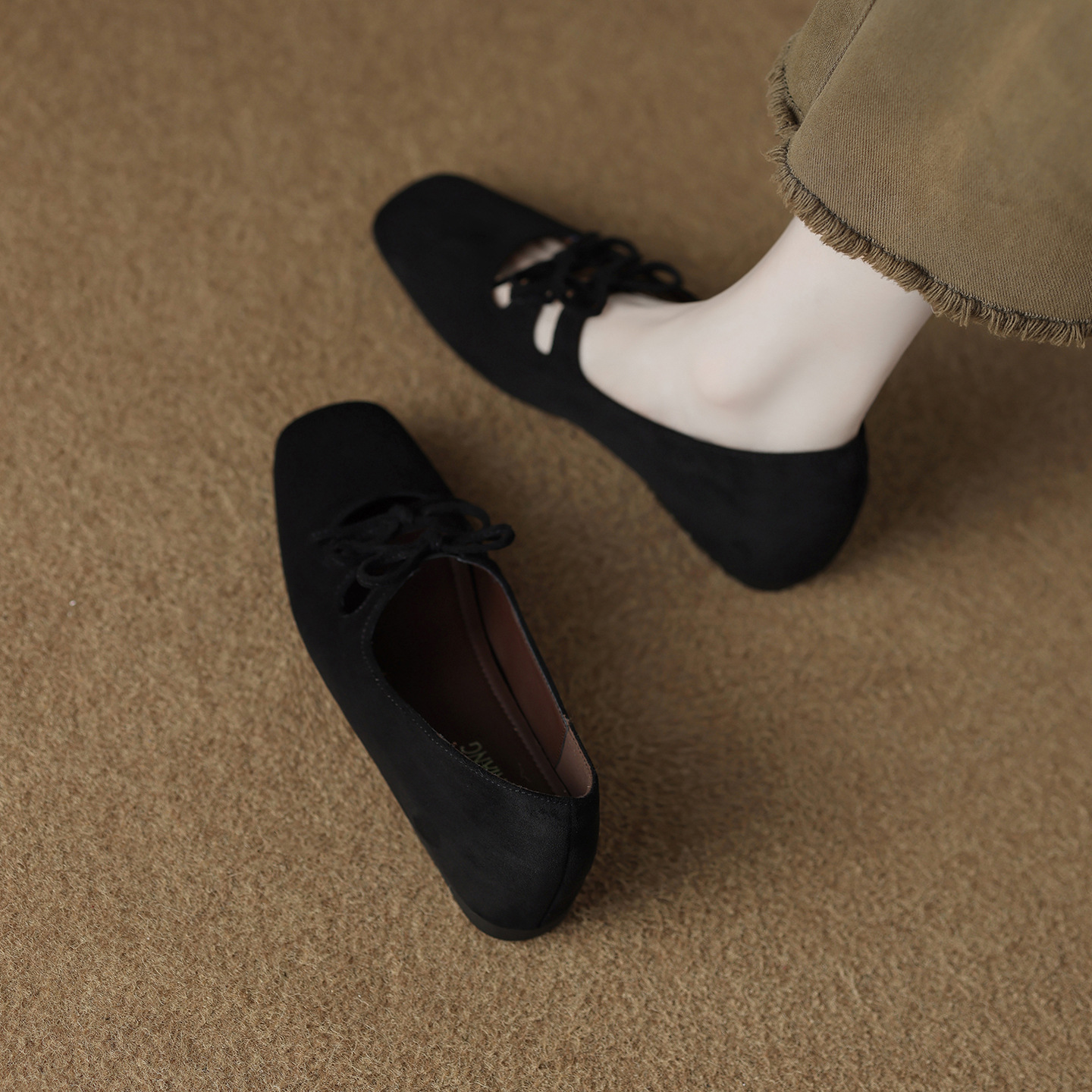 Black (upgraded version, finer workmanship)