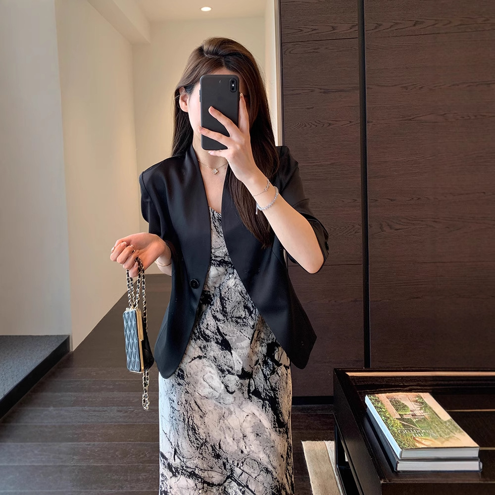 气质优雅 重磅醋酸爽滑显瘦立领中袖西装女外套25春夏新款G042616