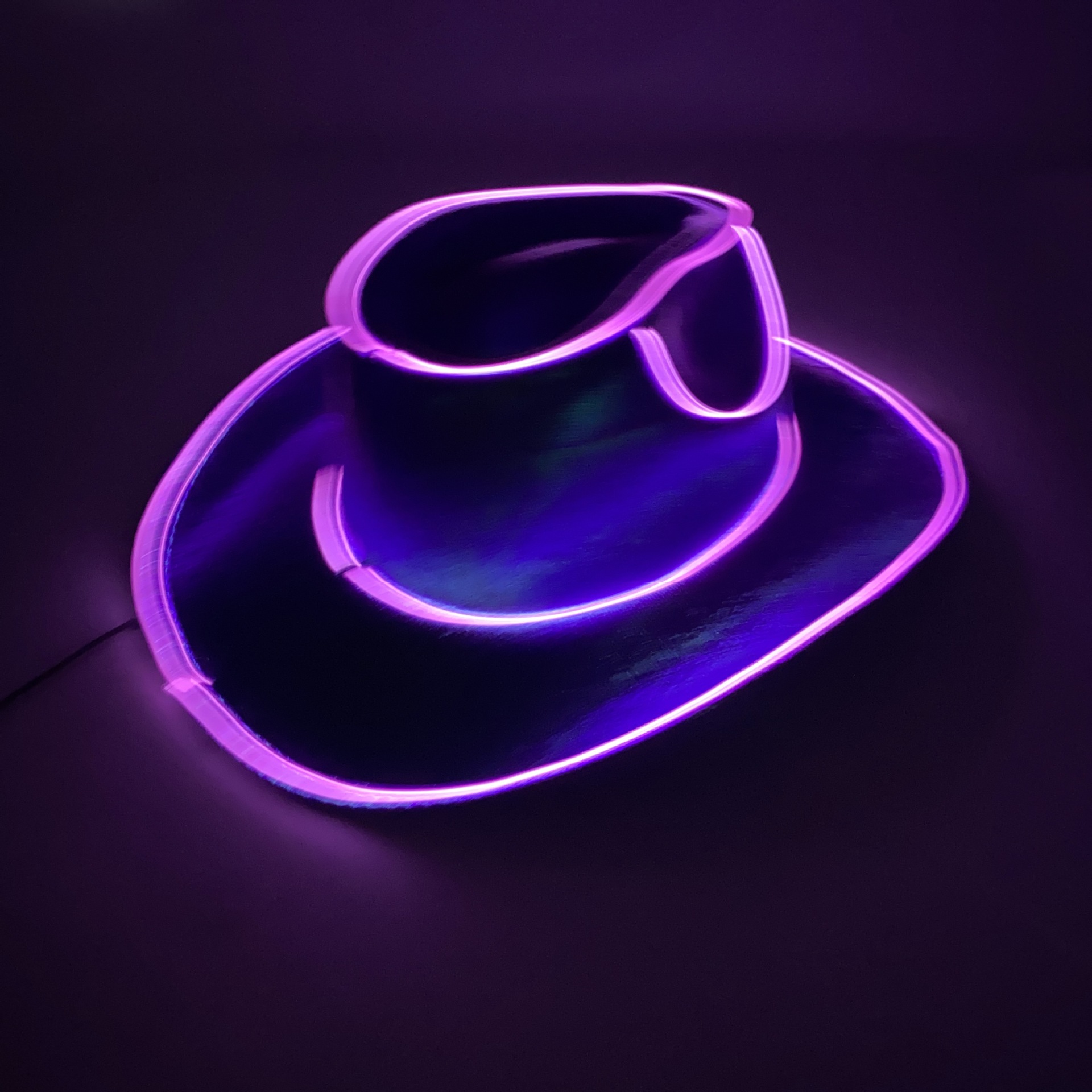 #550-2 紫色底（紫色）发光牛仔帽