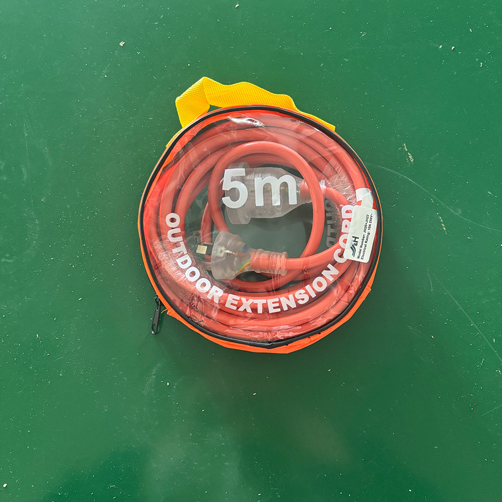 Certificación SAA estándar australiano enchufe industrial para RV 10 / 15A extensión de cable de alimentación 56P IP66