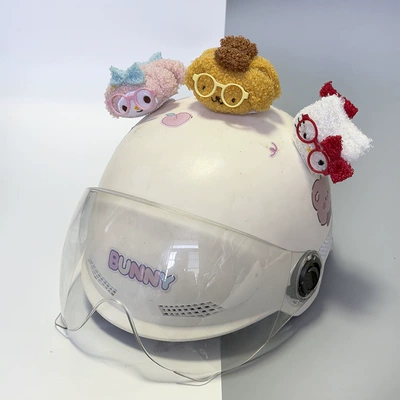 Helmet Decoration Doll: Diàndòngchē Auto Parts and Accessories