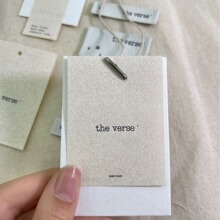 森系治愈风糙感特种纸吊牌定制设计