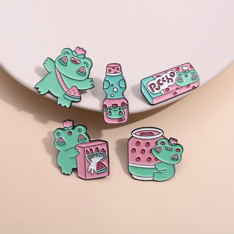 Cute Pin Animal Zinc Alloy Stoving Varnish Unisex Brooches display picture 7