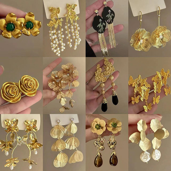 fashionable earrings