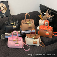 �K�����Ů������2025�¿�羳Ů��Ůʿ������μ�б���handbag