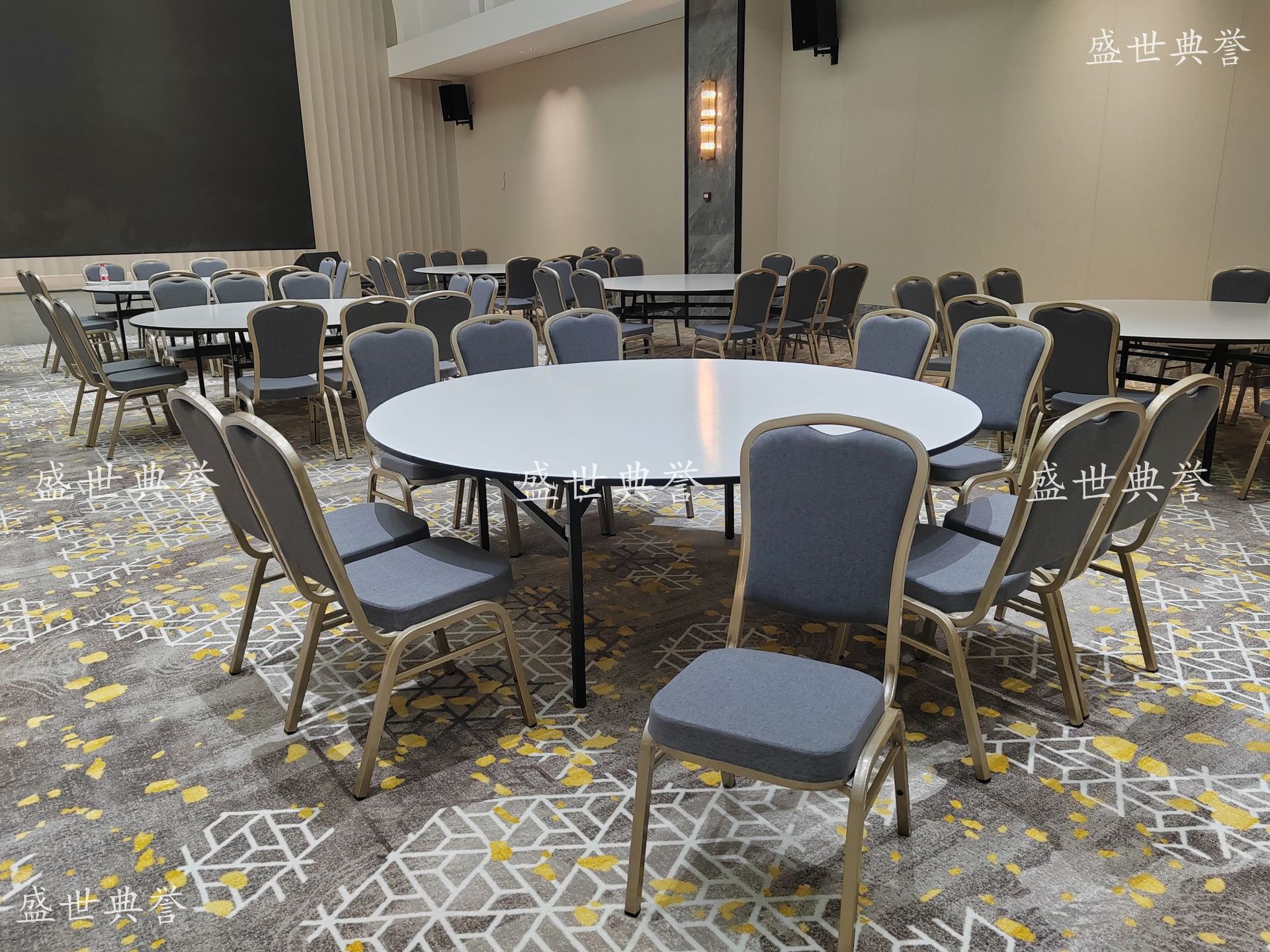 Wuhu five-star hotel catering furniture, conference center wedding banquet tables and chairs, hotel multi-functional hall folding steel chairs pic 2
