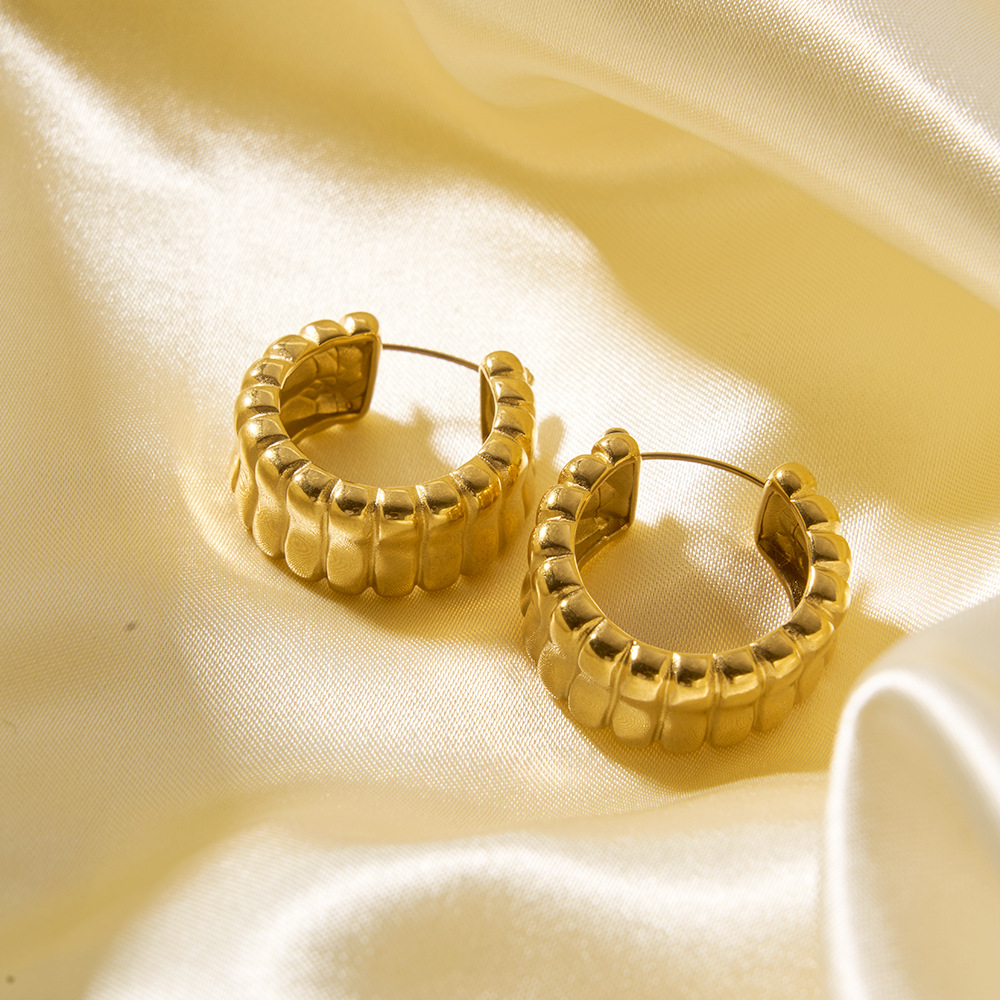 1 Pair Simple Style U Shape Plating Stainless Steel Artificial Pearls Rhinestones 18K Gold Plated Earrings display picture 1