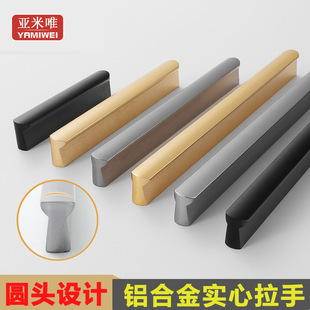 �A�^T�ͷ����ֺ�ɫ���T���� ��ɫ���С�����X�Ͻ������L����