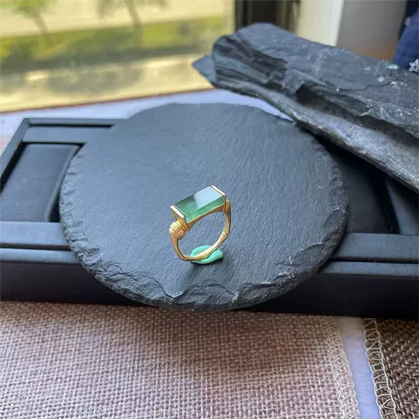 Кольца с текстурой песчаного золота, инкрустированные персонализированными креативными бамбуковыми узлами, унисекс, универсальные, элегантные и высококачественные, с инкрустацией из халцедона.