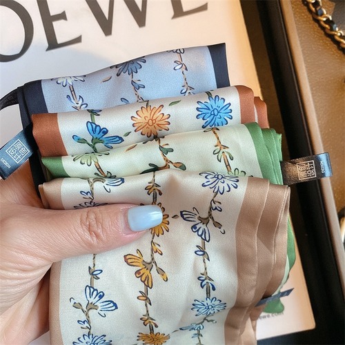  New French Retro Silk Scarf Autumn and Winter Floral Ribbon Niche Tie Braided Hairband Small Fragrant Style Jewelry Streamer
