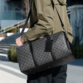 休闲背包;男士胸包;旅行包袋