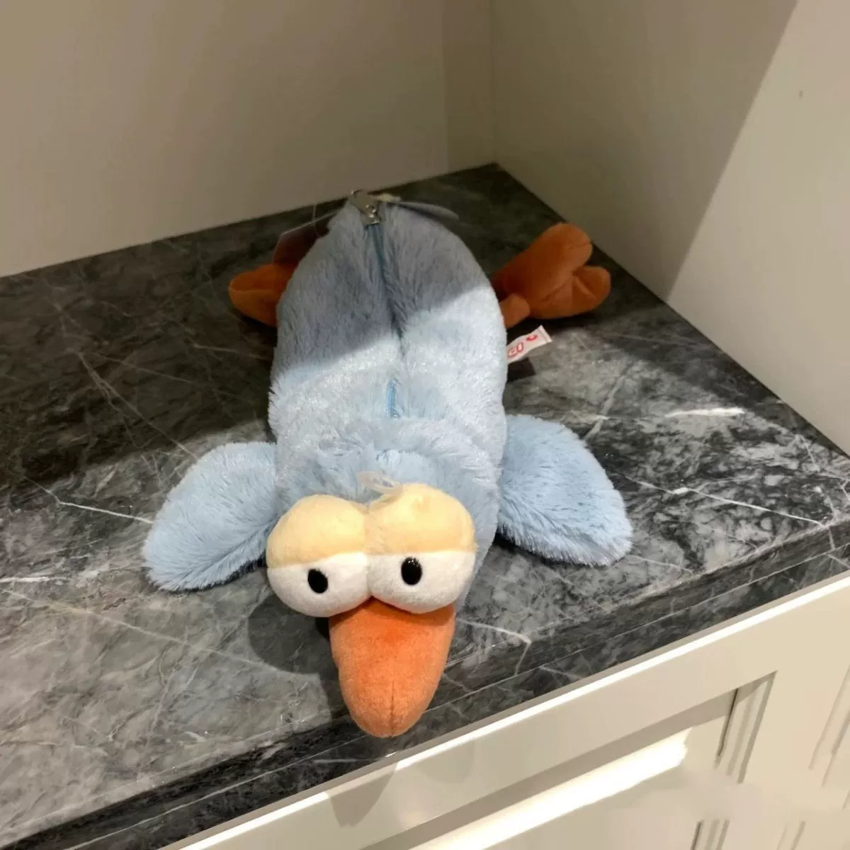Handheld Plush Pencil Case, Marine Shark Cartoon, Capacious Storage for Elementary Students, Gift