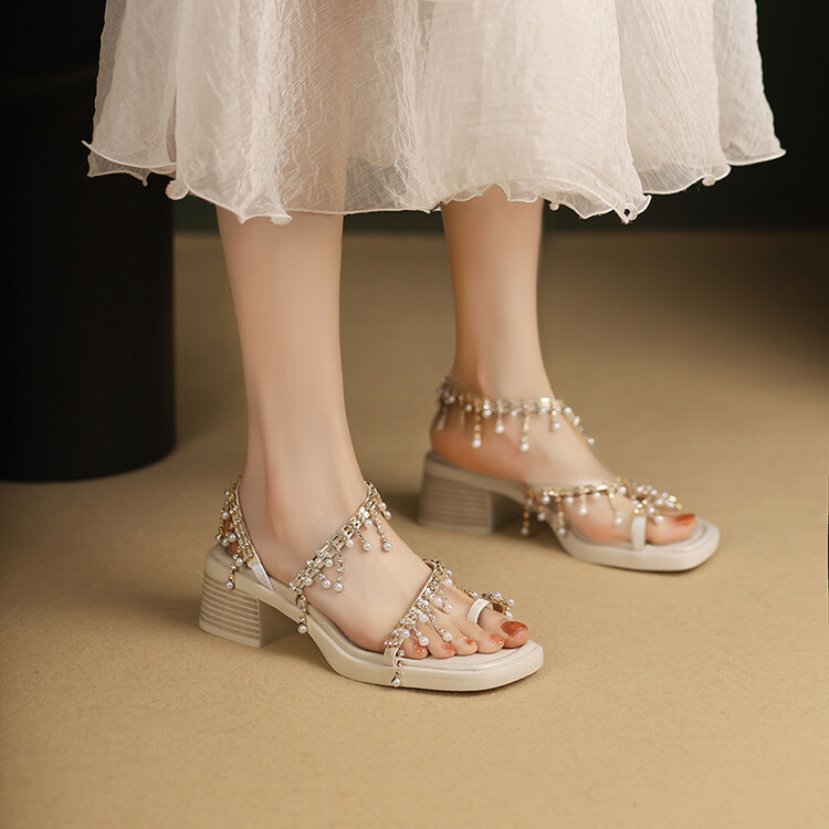 Sandal da thật kiểu La Mã gót thô cao vừa, quai ngang đính ngọc trai và tua rua, mũi hở xỏ ngón — Màu nâu, Màu đen, Màu trắng be chi tiết 4