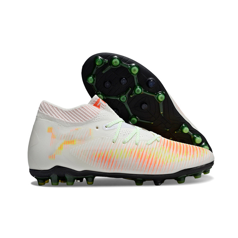 Fábrica de Putian al por mayor zapatos de fútbol deportivos transfronterizos futuros 8 generaciones de alta esencia de punto completo serie MG clavos para hombres