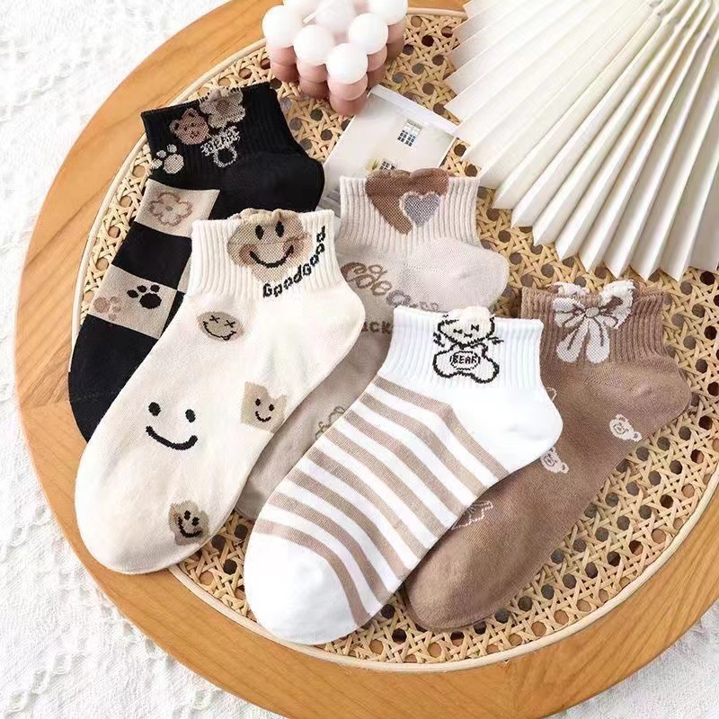 Carefully Selected Student Short Socks for Women, Sweat-Absorbent, Breathable, Non-Slip, Cute Ins Trendy Socks, Summer Thin Versatile Socks for Women