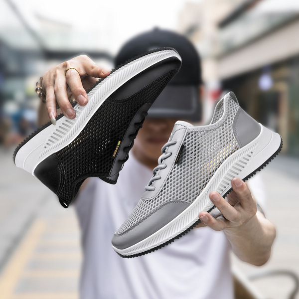 wear-resistant breathable shoes