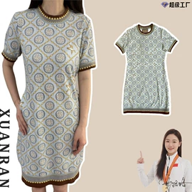 时尚休闲套装;女式牛仔裤;女式T恤