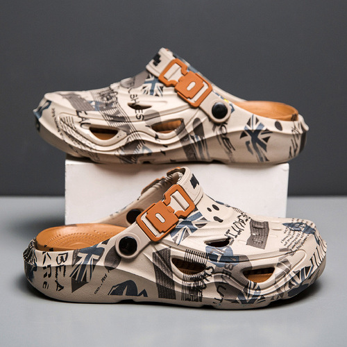 Hole shoes for men in summer, wearing poop feeling, soft sole, non-slip, baotou half slippers, outdoor sports, large size beach sandals