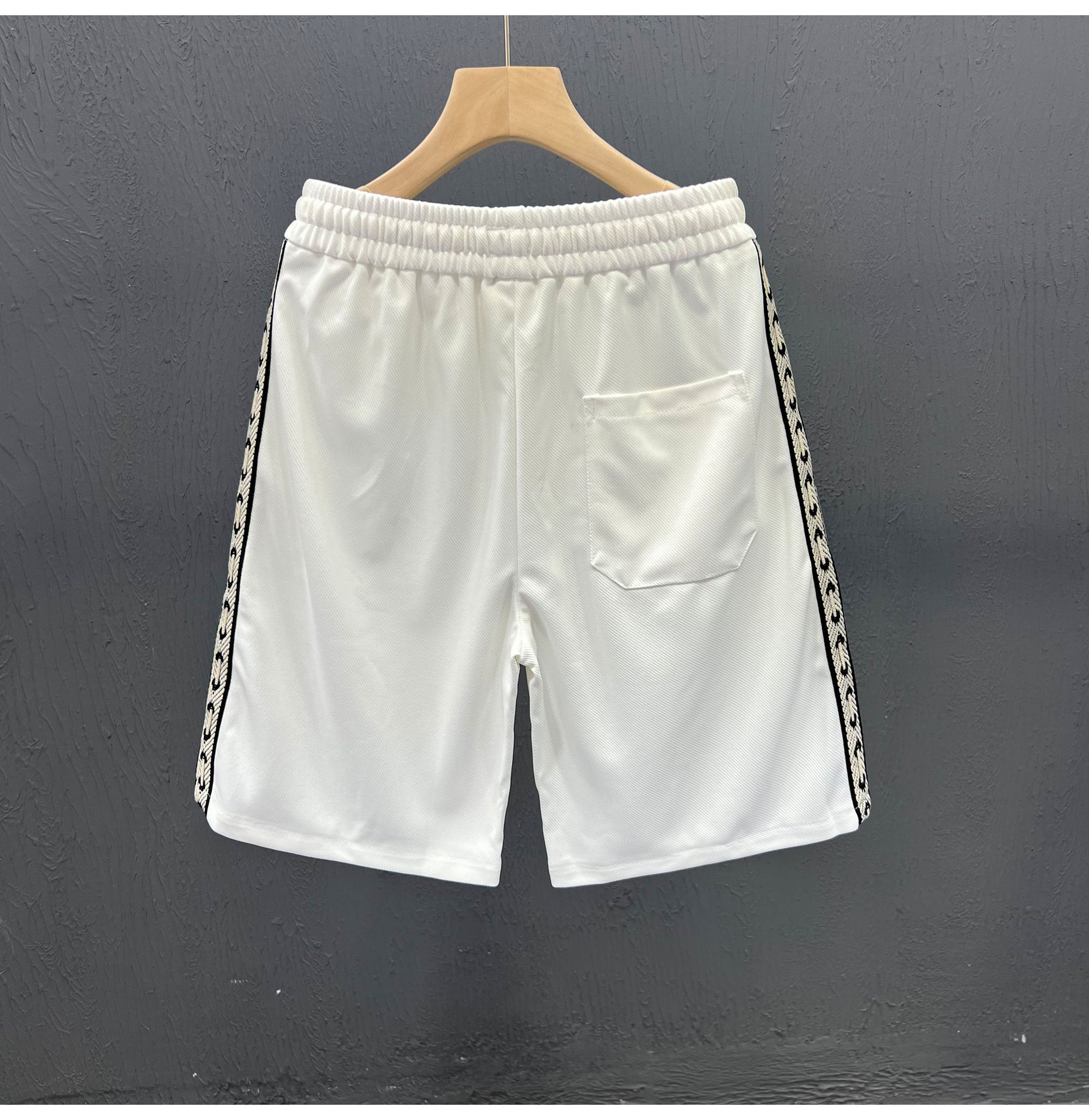 Pantaloncini sportivi estivi alla moda di Instagram, pantaloni Pent impiombati a linea aperta, pantaloncini larghi casual da uomo_voghion.com