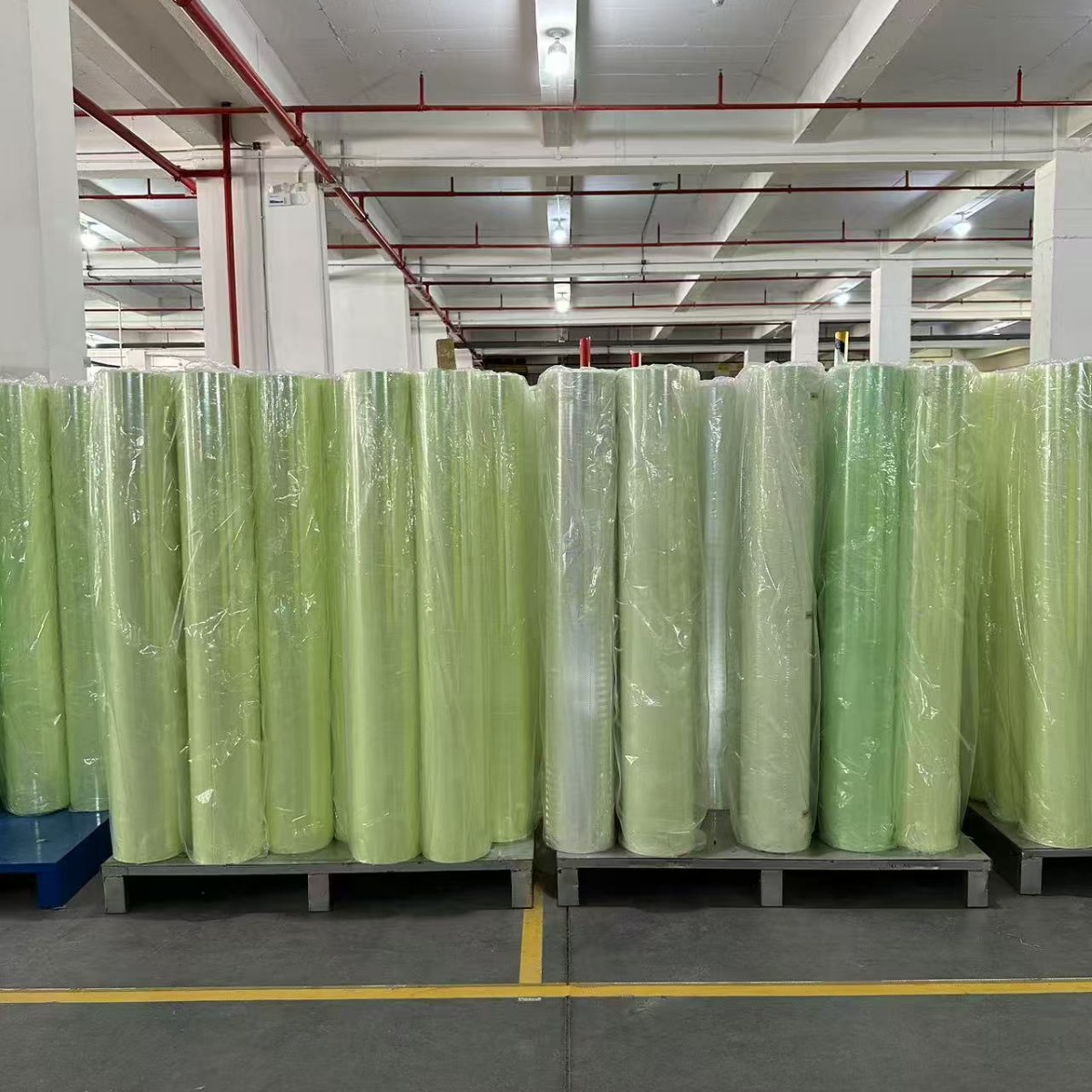 夜光膜不干胶 PET发光膜 绿色PVC蓄光打印贴纸 C402喷绘荧光材料