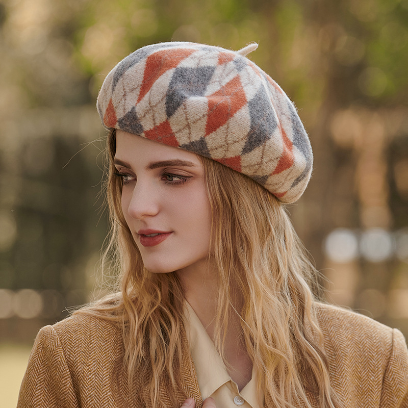 Unisex Contrasting wool berets Fashion casual Autumn/Winter warm and thick plaid patchwork artist hat_voghion.com