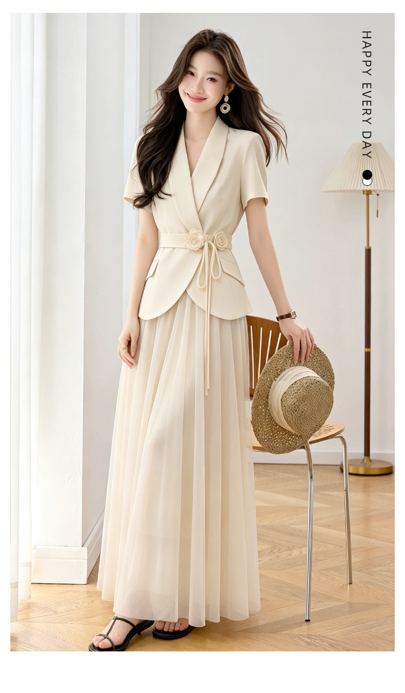 Set vest chân váy nữ công sở phong cách tiểu thư sang trọng, form ôm gọn dáng — Màu ảnh chi tiết 4