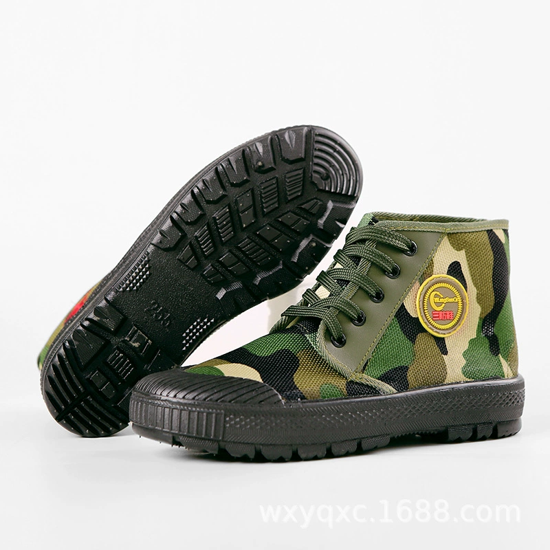 [Новая обувь высокого уровня для освобождения трех защитных обуви для мужчин и женщин на открытом воздухе нескользкая, дышащая и износостойкая строительная площадка