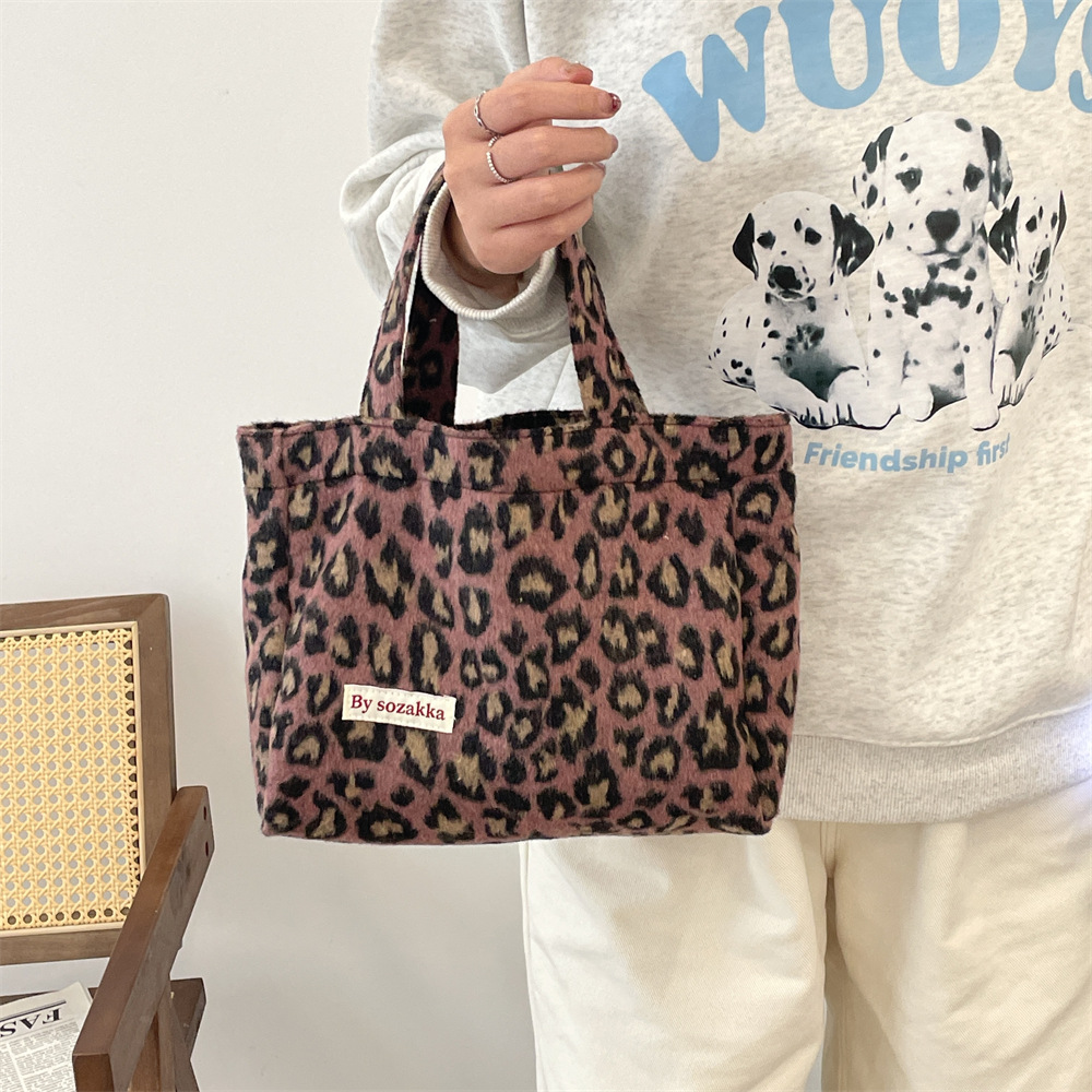 311021 Simple ins retro style woolen multi-color handbag for women, 2023 new checkered autumn and winter women's bag undefined