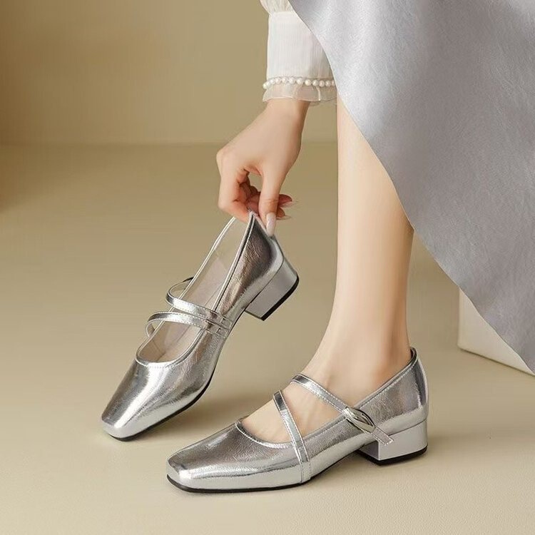 French-style fashionable Mary Jane shoes, 2026 spring and autumn new model, suitable for wearing outside, fairy-style, to be paired with skirts, shallow-cut, mid-heel, elegant single shoes French-style fashionable Mary Jane shoes, 2026 spring and autumn new model, suitable for wearing outside, fairy-style, to be paired with skirts, shallow-cut, mid-heel, elegant single shoes