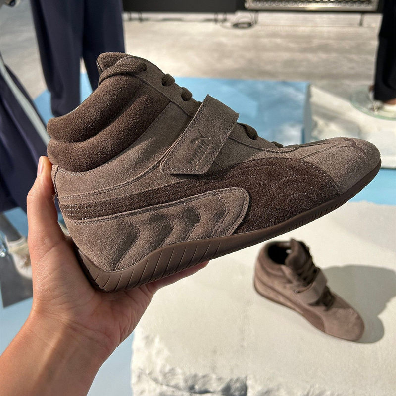 Xin Zhilei's same style Velcro high-top German training shoes for women, with 7cm internal height increase, casual sports shoes, wedge-heel short boots