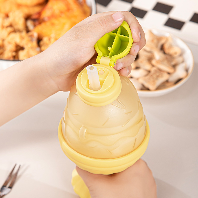 Taza de leche infantil portátil al aire libre cuerdas taza de agua anti-caída anti-asfixia bebés beber taza de paja de aprendizaje taza de bebida