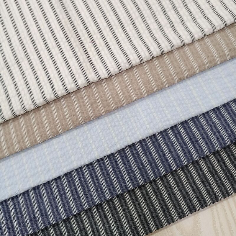 In-Stock Supply of New Yarn-Dyed Bubble Stripe Fabric for Spring and Summer Fashion Shirts, Casual Wear, and Pajamas