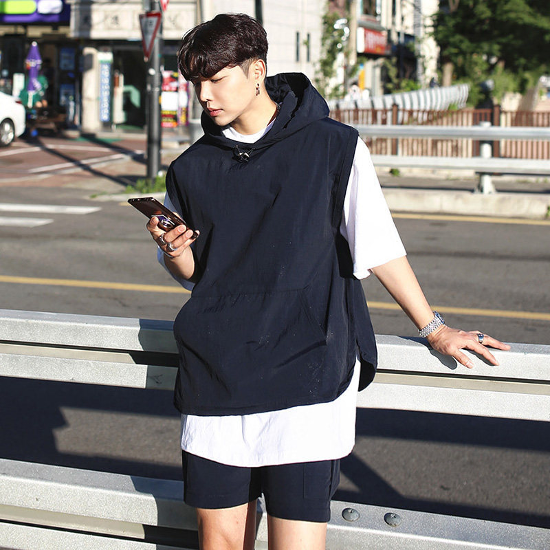 2026 Summer Thin Vest Men's Japanese Style Lazy Style Design Niche Sleeveless Top Hooded Sweatshirt