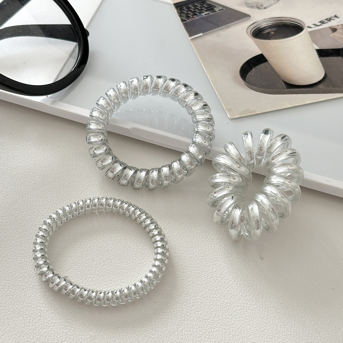 Anillo de cabello plateado de aire frío, anillo de cabello coreano de alta calidad, cola de caballo, correa de cuero, cabello para mujeres