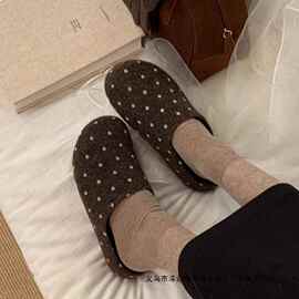 复古波点厚底包头拖鞋女2026秋冬新款外穿防滑女鞋保暖毛呢半拖鞋