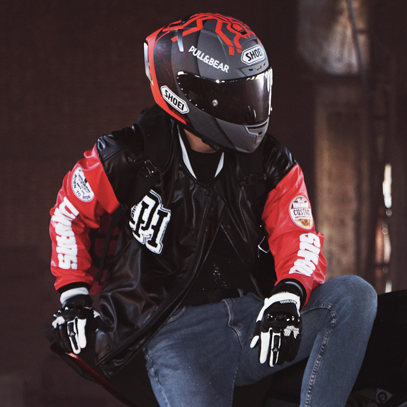 �ź�Ħ�г����з���������������������ﶬ����ˤ������Ƥ����Ů