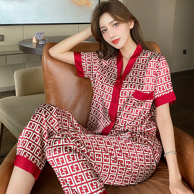 Pajamas Women's Summer Silk Ice Silk Short-sleeved Trousers Home Clothes Summer Summer Cardigan Thin Ice Silk Suit