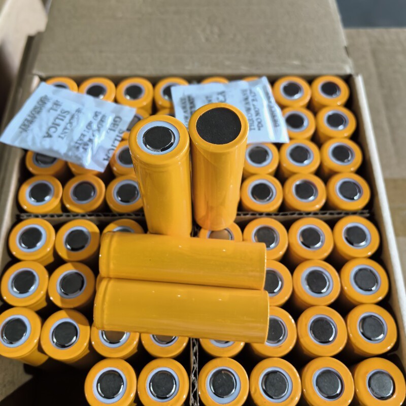 21700 Lithium Battery 3000Mah Power Bank Electric Vehicle Mobile Power Energy Storage Equipment Strong Light Flashlight Rechargeable 21700 Lithium Battery 3000Mah Power Bank Electric Vehicle Mobile Power Energy Storage Equipment Strong Light Flashlight Rechargeable