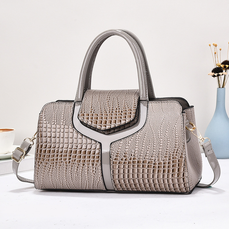 Nuevas bolsas de mujer transfronterizas con patrón de cocodrilo, bolsas de moda para mujeres, bolsas de madre, bolsas de hombro para viajar.