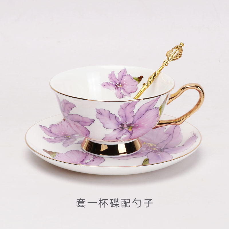 Taza de café exquisita de porcelana de hueso, platillo, taza de té negro de cerámica, regalo, taza de agua de porcelana de hueso de alta gama, juego de regalo
