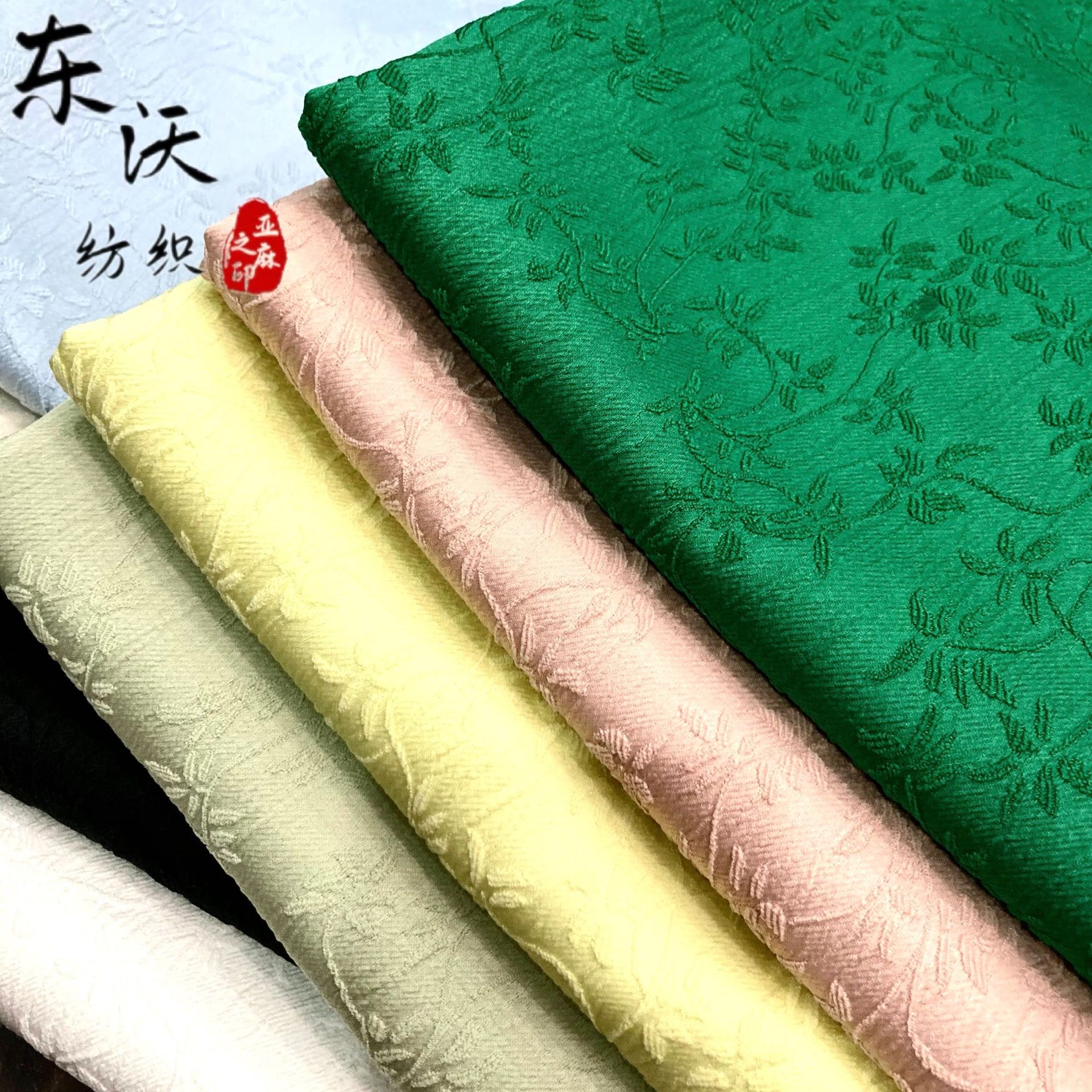 新款仿人丝提花面料浮雕藤蔓暗纹中国风旗袍洛丽塔连衣裙箱包面料