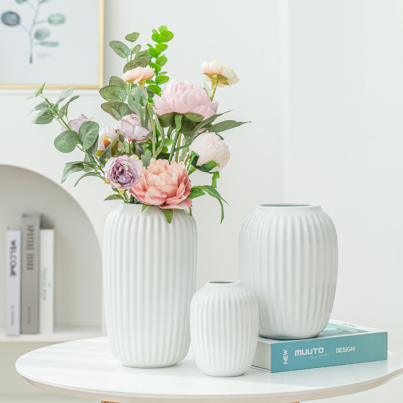 Hot Pink Valentine's Day Mother's Day Gifts for Women yi Home Simple Style Modern Nordic INS Ceramic Vase